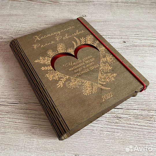 Лазерная гравировка по дереву и бокалах