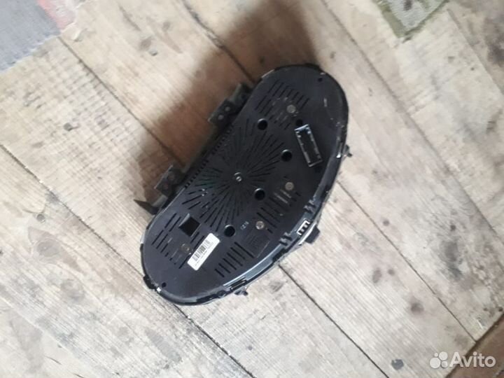 Chevrolet Cruze щиток приборов