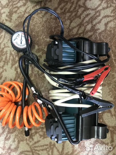 Компрессор 2-х цилиндровый (работает один)