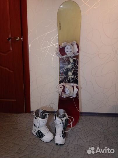Комплект. Сноуборд 145см+Крепление+Ботинки 38р