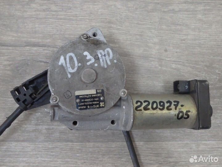 Стеклоподъемник электрический задний правый 2110