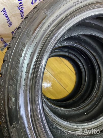 Triangle Snowlink TWT02 215/50 R17 95R