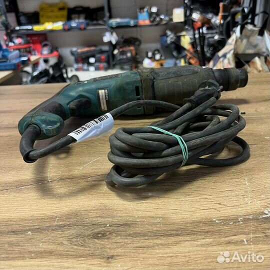 Перфоратор Makita HR 2470