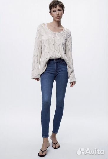 Джинсы zara трубы