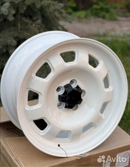 Кованые диски Old School LR Defender 90 110