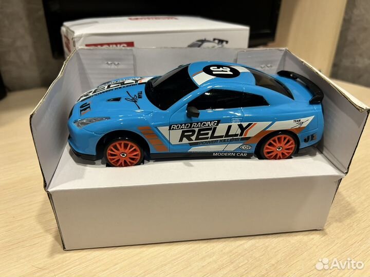 Радиоуправляемая машинка для дрифта