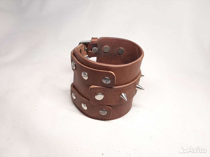 Напульсник браслет кожаный