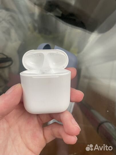Airpods 2 кейс оригинал