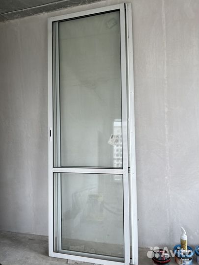 Балконная дверь