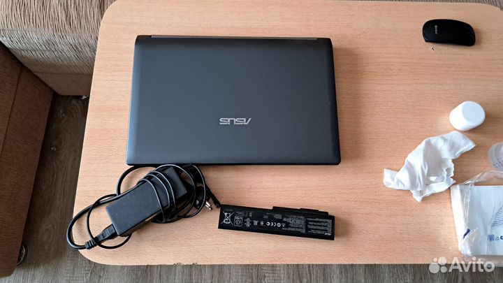 Ноутбук asus