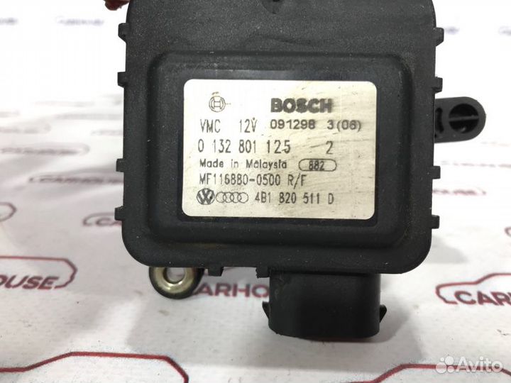 Моторчик заслонки печки Audi A6 C5 2.4 ARJ 1998