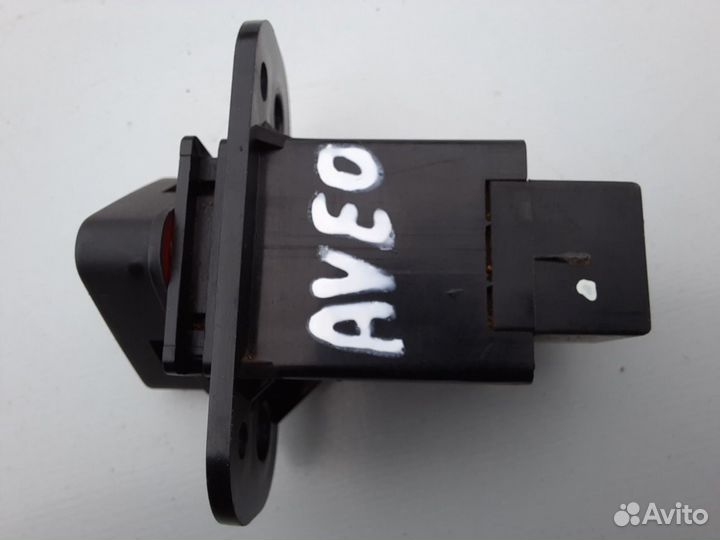 Кнопка аварийной сигнализации Chevrolet Aveo T300