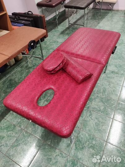 Массажные столы и косметологические кушетки