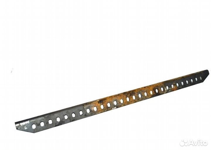 Уголок сцепного устройства (седла), левый mercedes