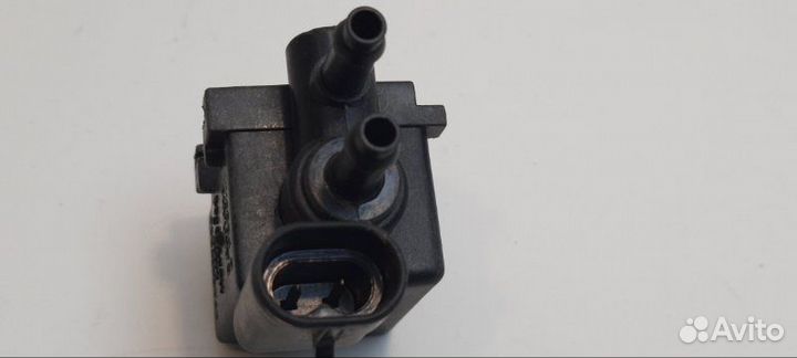 Клапан вентиляции топливного бака Лада Приора 2170