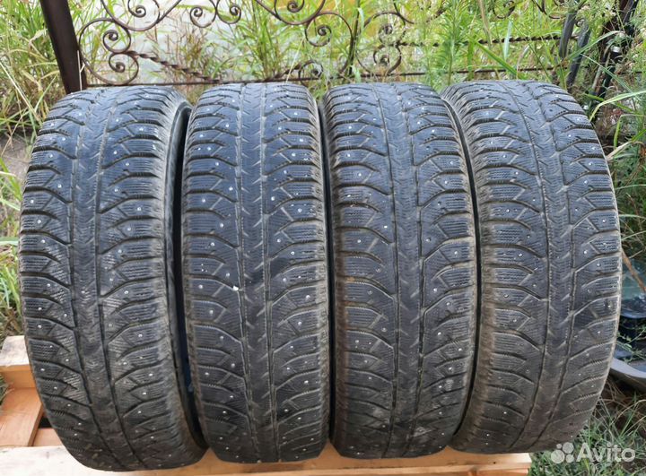 Bridgestone Ice Cruiser 7000 225/65 R17