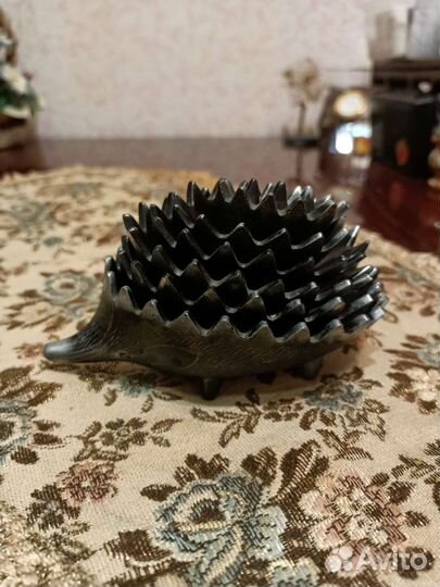 Пепельницы фарфор и хрусталь Чехия, стекло Италия