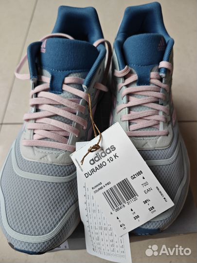 Кроссовки adidas новые 36 2/3 р-р