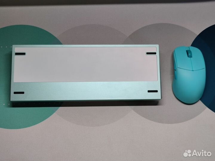 Qk60 green клавиатура и коврик