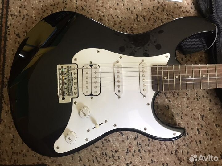 Электрогитара Yamaha EG-112 (с комбиком)