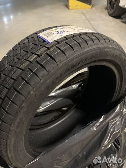 Triangle TL612 225/45 R18