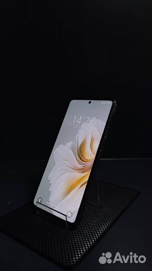 TECNO Camon 20, 8/256 ГБ