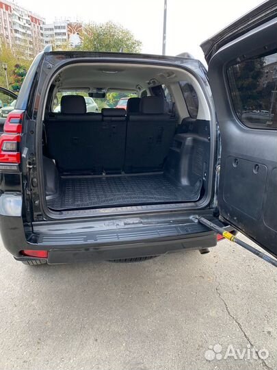 Toyota Land Cruiser Prado 2.8 AT, 2018, 81 000 км