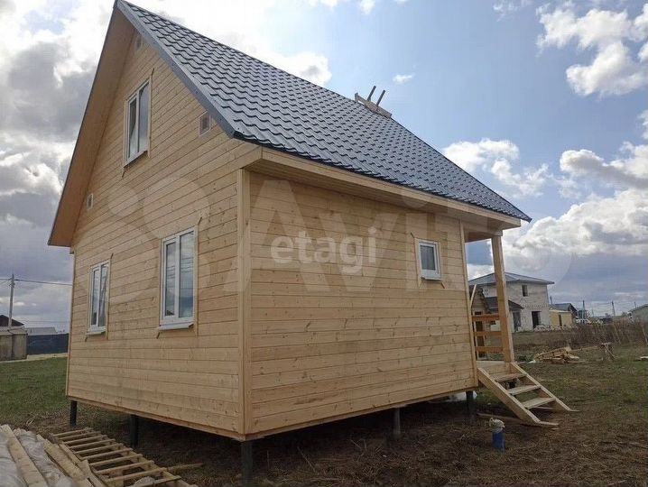 Дом 60 м² на участке 8 сот.