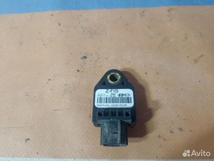 Датчик Airbag передний Kia Ceed 1 ED 1.6 G4FC 2007