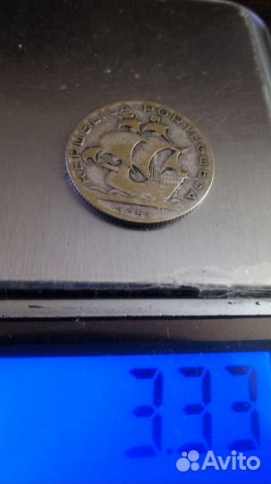 Монета старая португалия(каравелла) 1951г.серебро