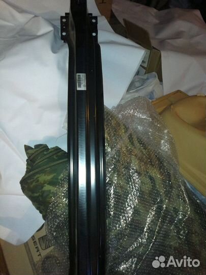 Усилитель заднего бампера Туарег NF-FL