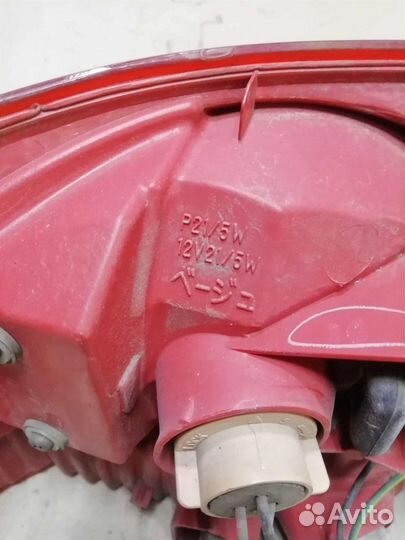 Фонарь задний правый Mazda Millenia седан