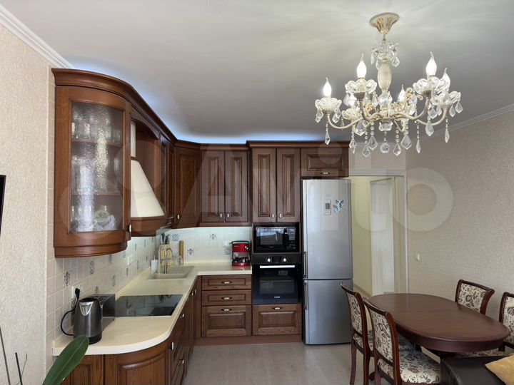 2-к. квартира, 66,6 м², 9/14 эт.