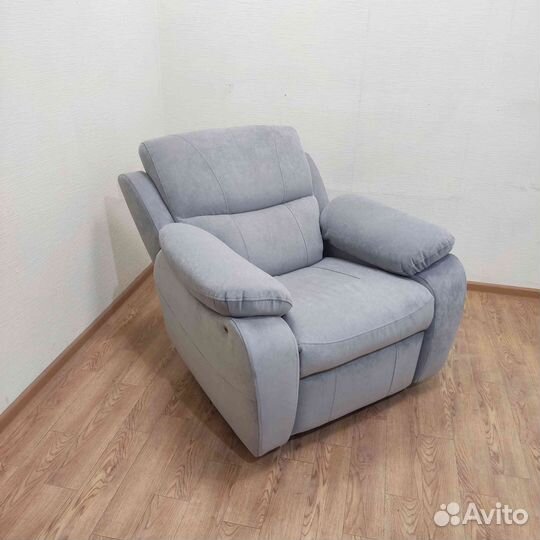 Кресло реклайнер