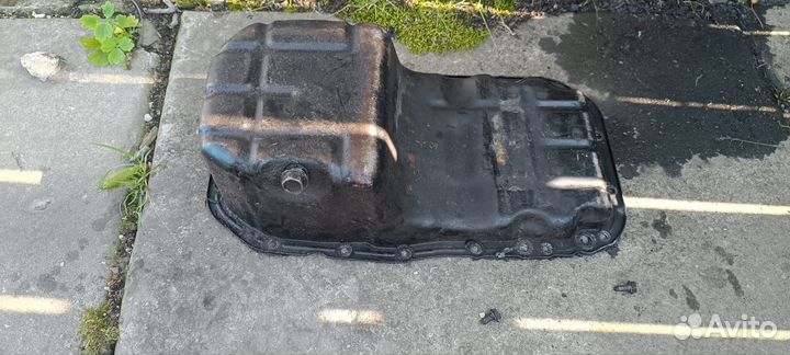 Поддон масляный Lancer 9 4g18