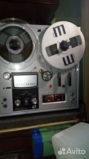 Катушечный магнитофон Аkai 1710 l