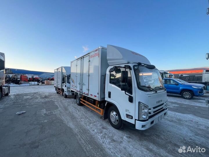 Isuzu Elf, 2023