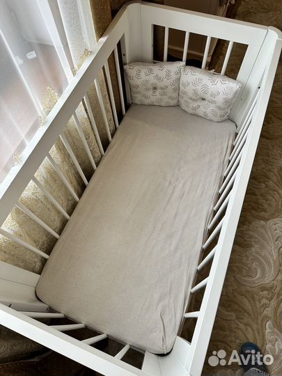 Детская кроватка