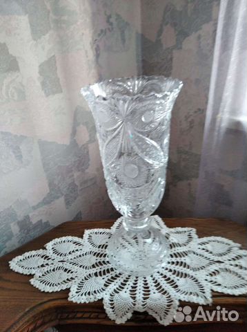 Хрустальная ваза
