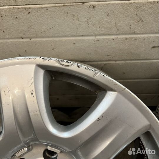 Диск Bentley r19