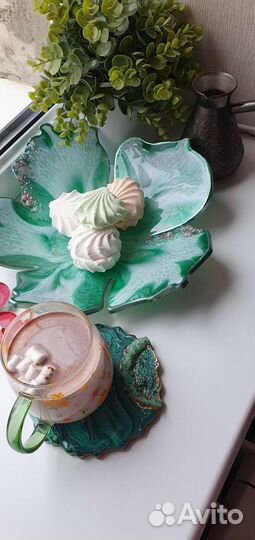 Фруктовница на ножке