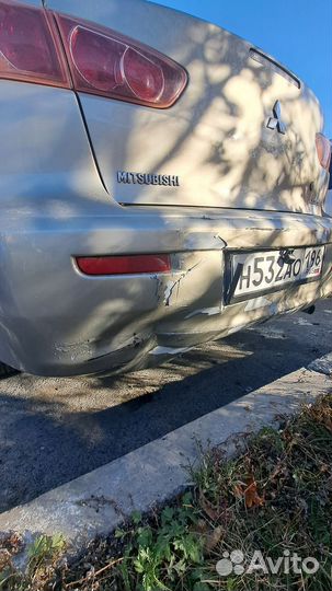 Бампер задний на митсубиши lancer 10