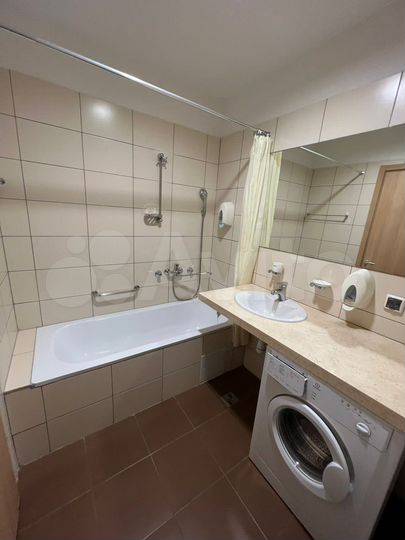 2-к. апартаменты, 67 м², 7/15 эт.