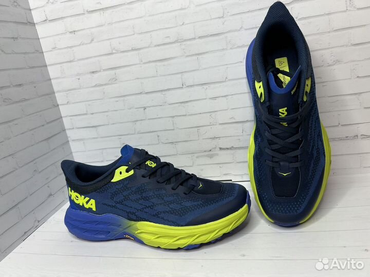 Кроссовки Hoka speedgoat 5 wite