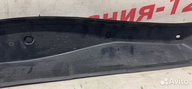 Пыльник крыла Mercedes C180 W204 271.820 2011