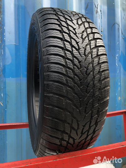 Nokian Tyres WR Snowproof 205/55 R16