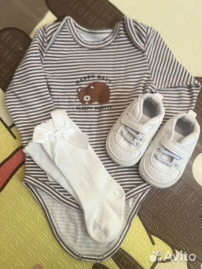 Комплект боди пинетки гольфы