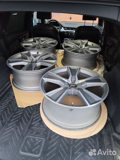 Колеса на Audi Q7 r20