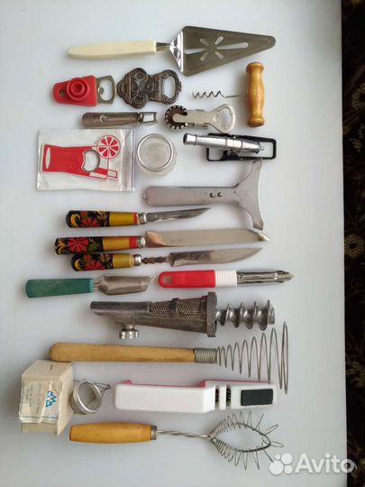 Кухонные аксессуары СССР. Солонка, штопор, ситечко