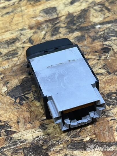 Кнопка птф Мицубиси Аутлендер CU 1